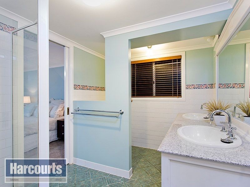 1 Lansvale Street, Mitchelton QLD 4053