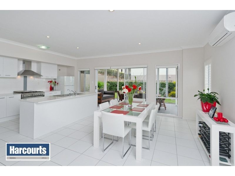 11 Greenview Close, Mitchelton QLD 4053