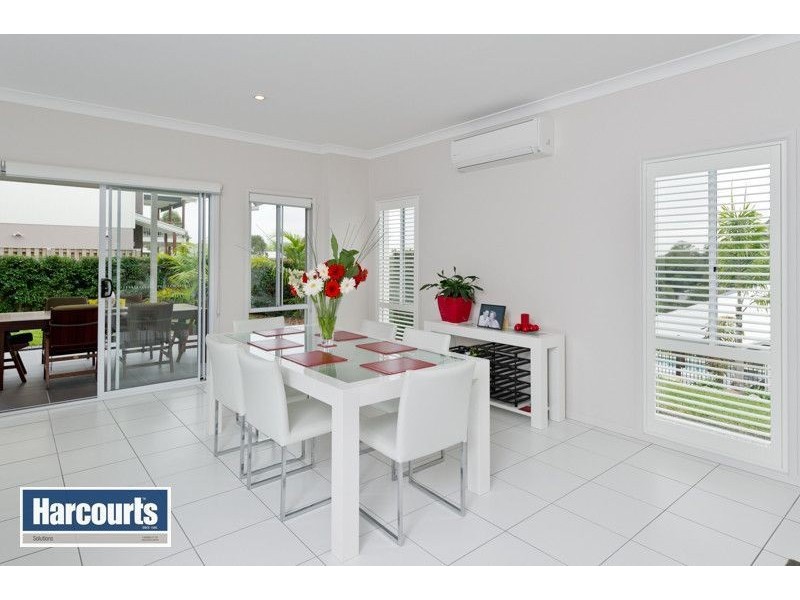 11 Greenview Close, Mitchelton QLD 4053