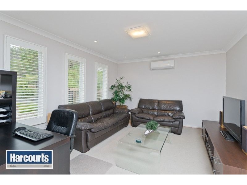 11 Greenview Close, Mitchelton QLD 4053