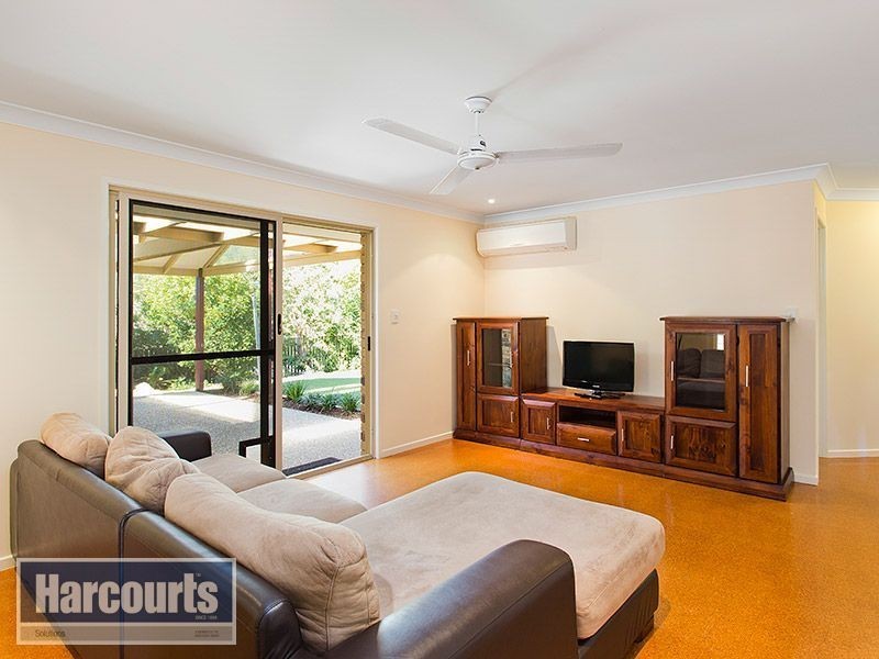 10 Carrick Place, Ferny Grove QLD 4055