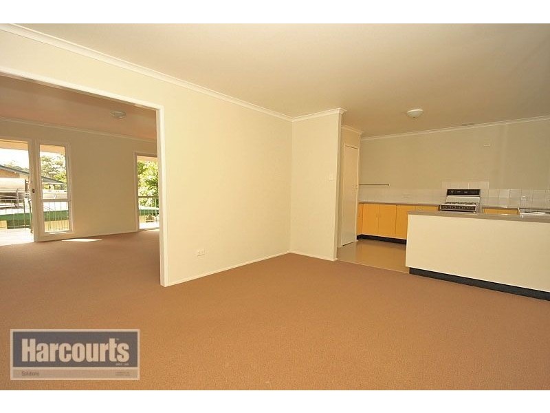 12 Lockrose Street, Mitchelton QLD 4053