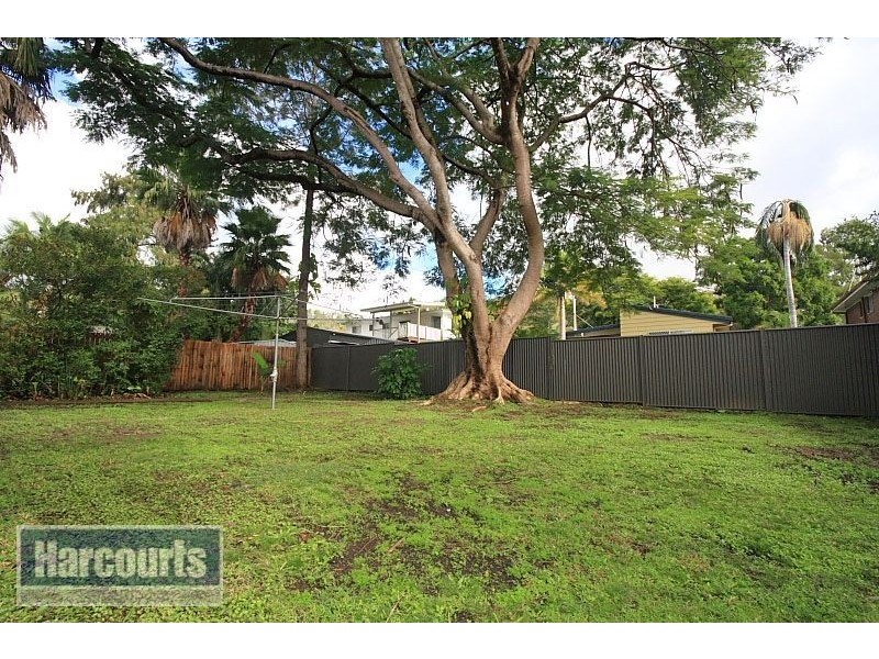 12 Lockrose Street, Mitchelton QLD 4053
