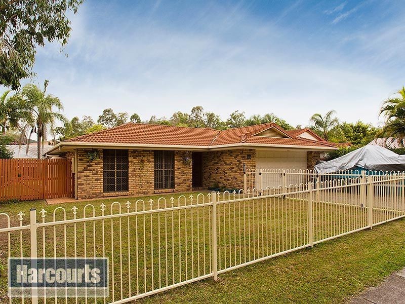 84 Glengarry Road, Keperra QLD 4054