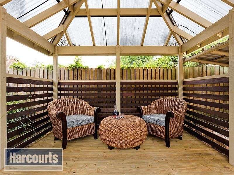 84 Glengarry Road, Keperra QLD 4054