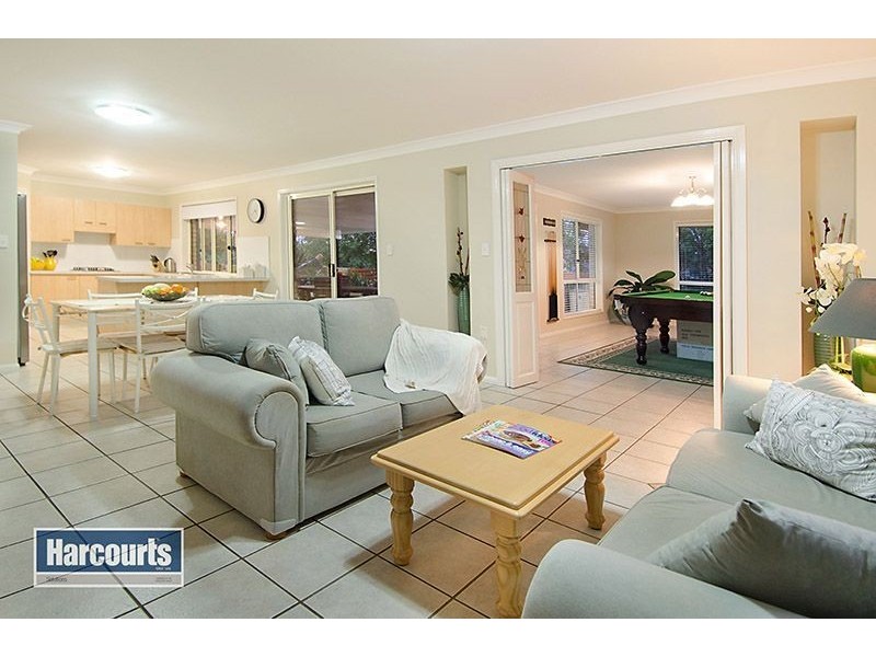 6 Dunoon Court, Ferny Grove QLD 4055