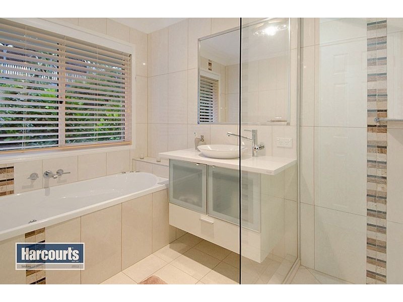 6 Dunoon Court, Ferny Grove QLD 4055