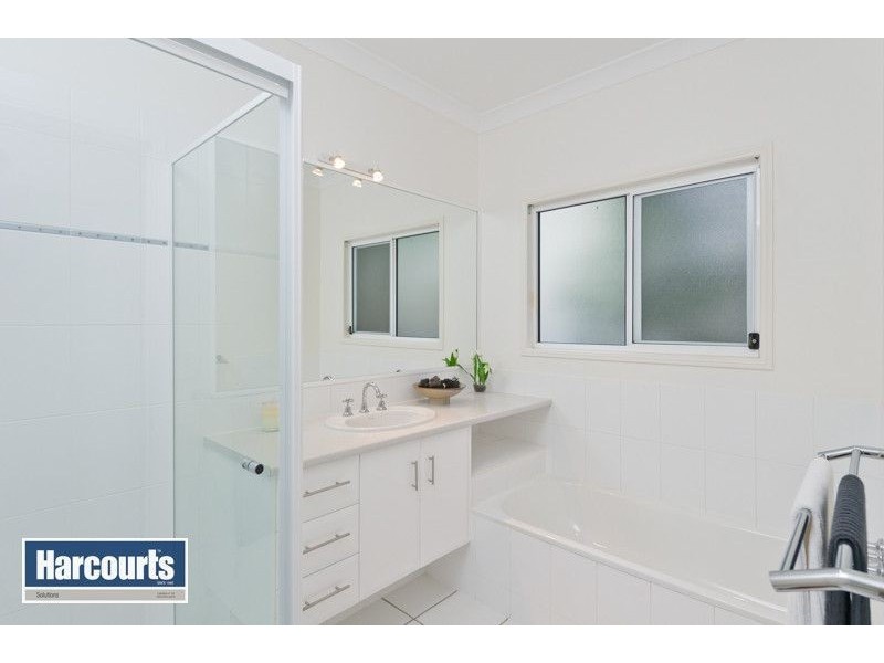 121 Royal Parade, Ashgrove QLD 4060