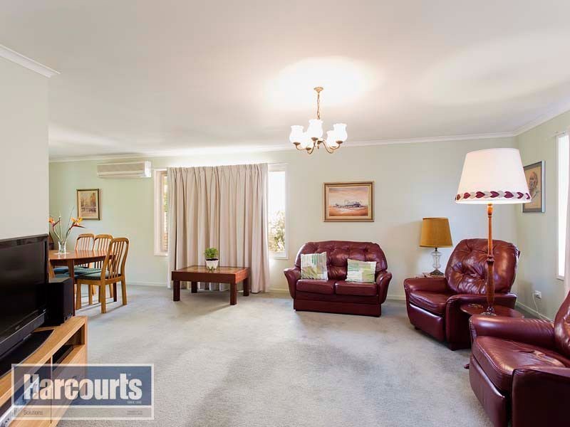 25 Tanrego Street, Ferny Grove QLD 4055