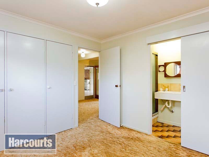 25 Tanrego Street, Ferny Grove QLD 4055