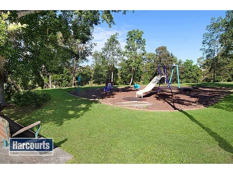 8 Inverness Street, Upper Kedron QLD 4055