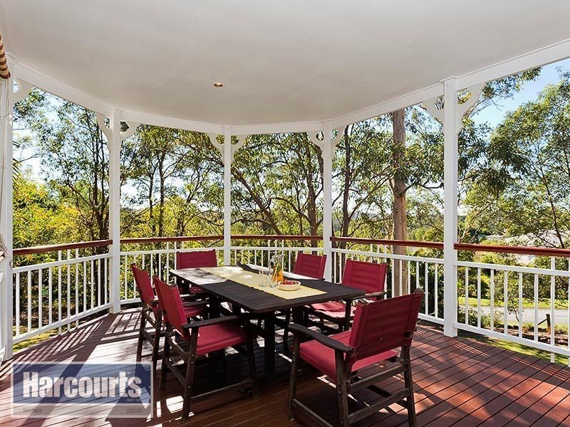 7 Hoare Court, Bunya QLD 4055