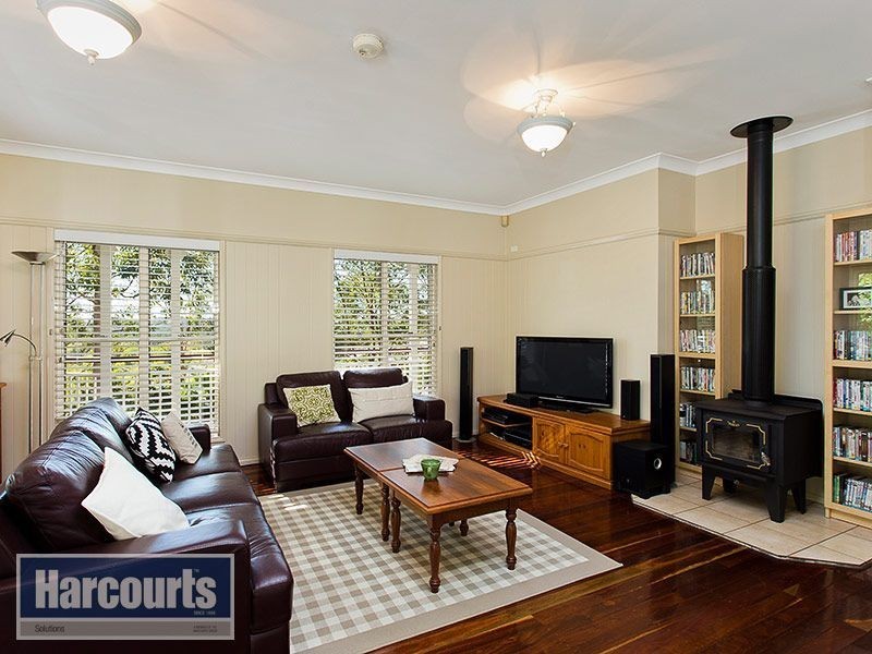 7 Hoare Court, Bunya QLD 4055
