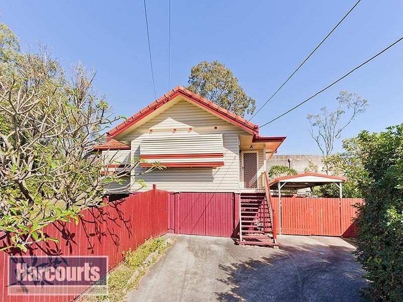 4 Dawson Parade, Keperra QLD 4054