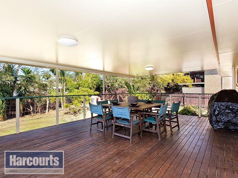 6 Mullacor Street, Ferny Grove QLD 4055