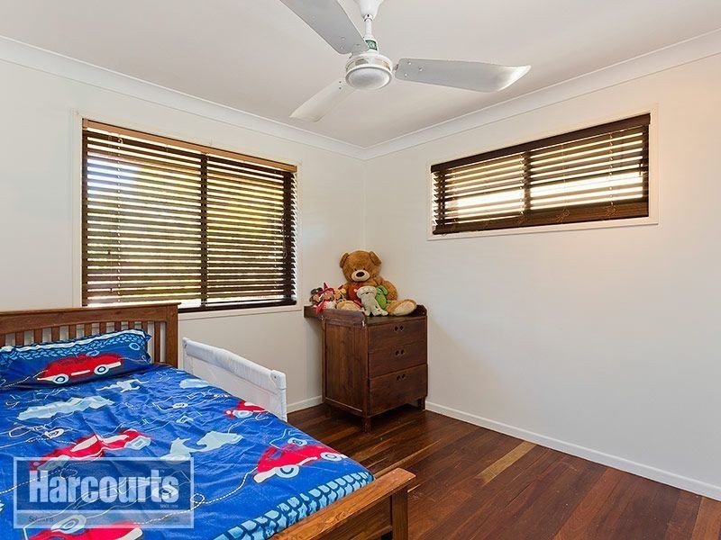 6 Mullacor Street, Ferny Grove QLD 4055