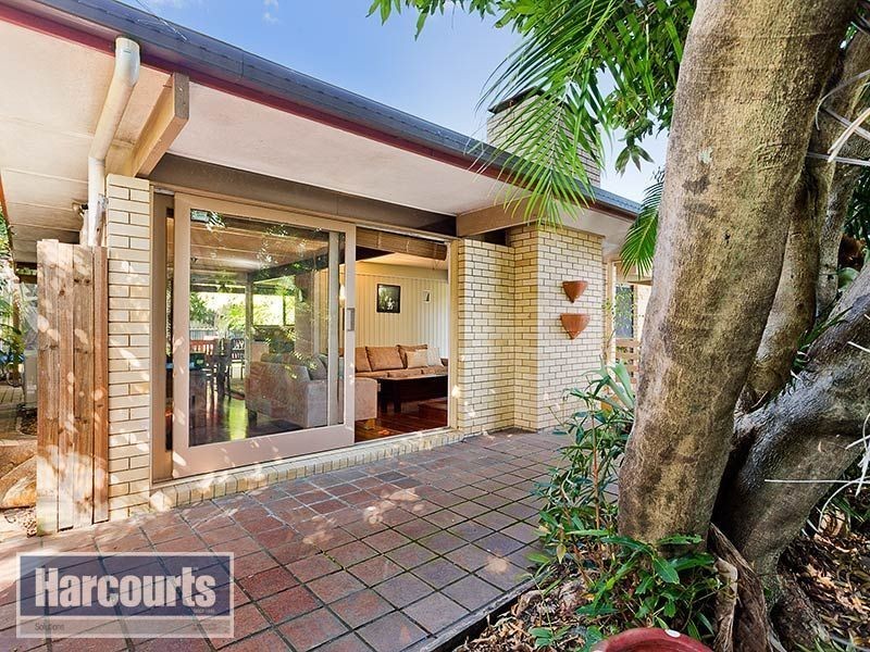 26 Cobble Street, The Gap QLD 4061