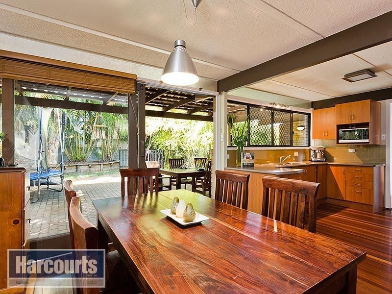 26 Cobble Street, The Gap QLD 4061