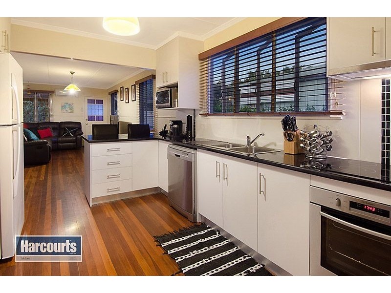 5 Corrigan Street, Keperra QLD 4054