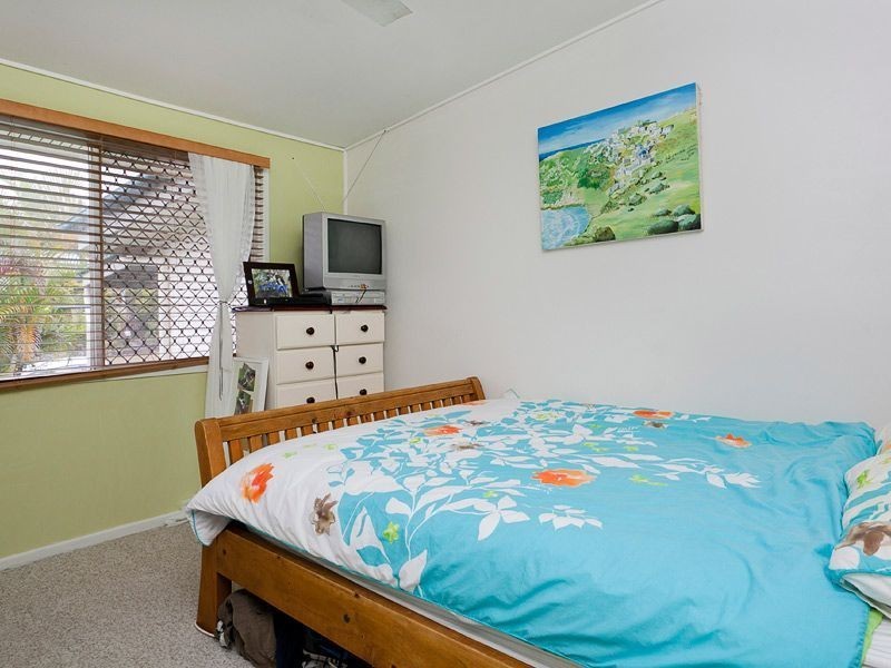 13 Burloo Crescent, Ferny Hills QLD 4055