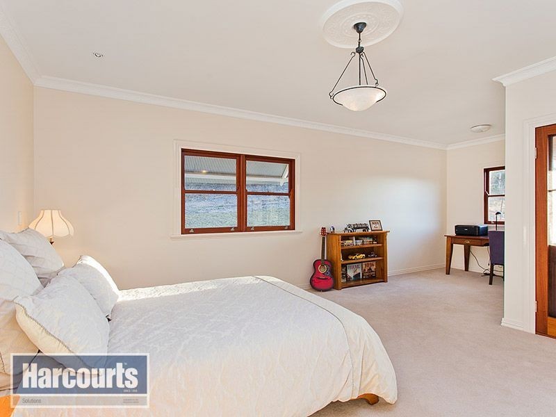 779 Bunya Road, Bunya QLD 4055