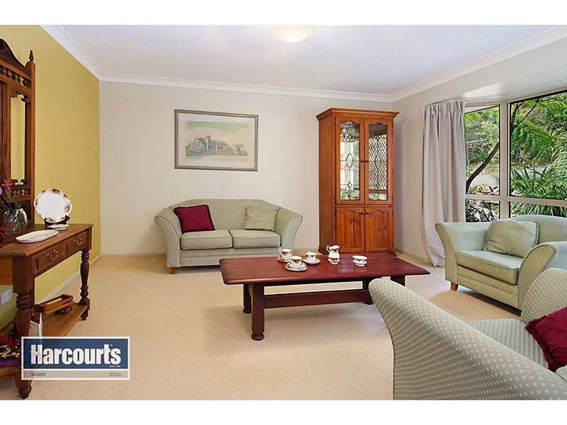 8 Breen Drive, Bunya QLD 4055