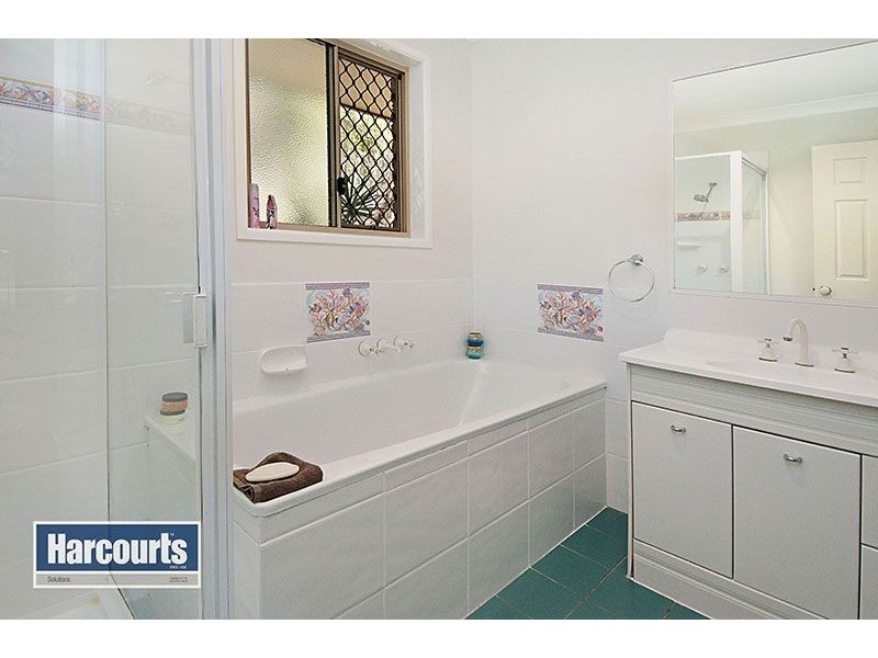 8 Breen Drive, Bunya QLD 4055