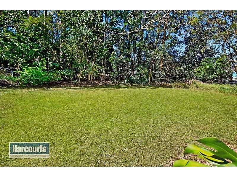 13 University Road, Mitchelton QLD 4053