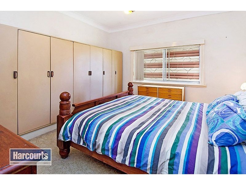 13 University Road, Mitchelton QLD 4053