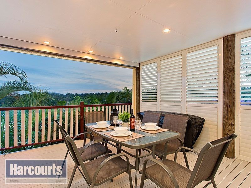 52 Blackwood Drive, Ferny Hills QLD 4055