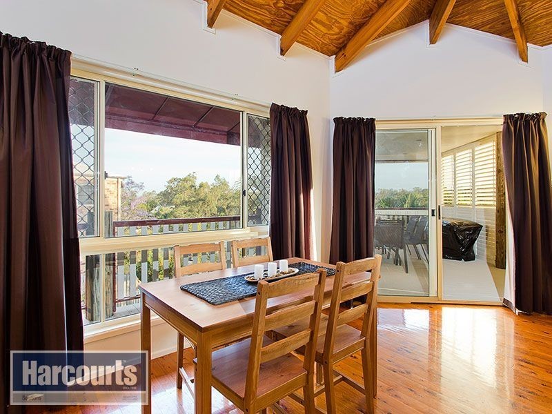 52 Blackwood Drive, Ferny Hills QLD 4055