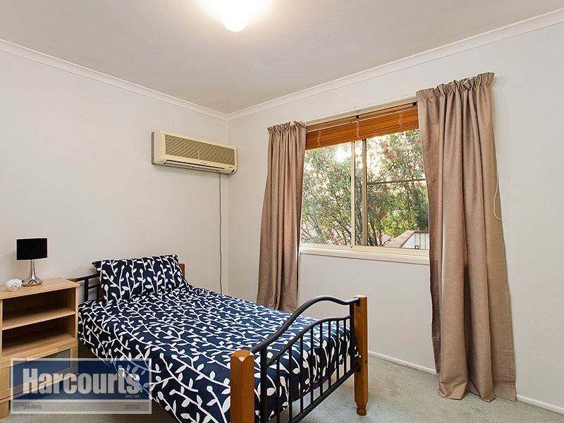 52 Blackwood Drive, Ferny Hills QLD 4055