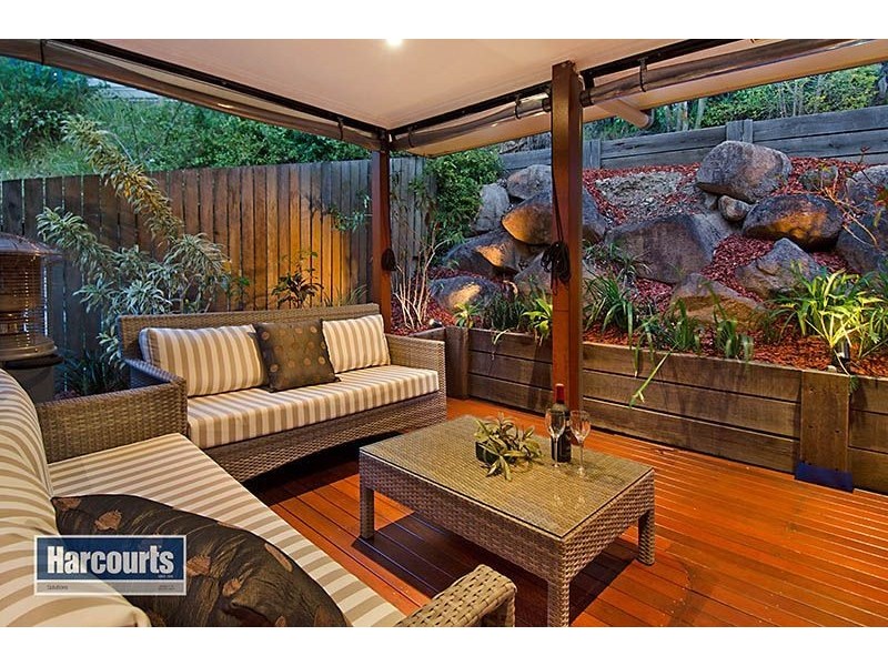 31 Yeerinbool Court, Arana Hills QLD 4054