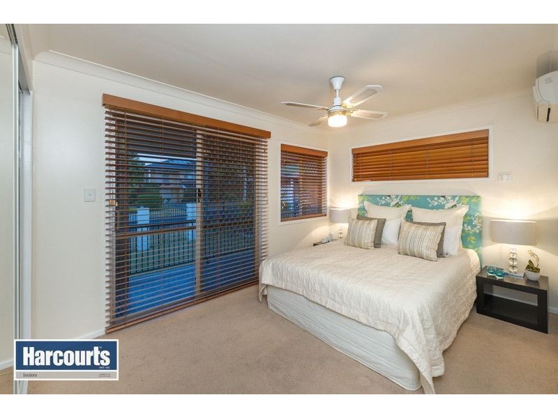 33 Raglass Street, Everton Park QLD 4053