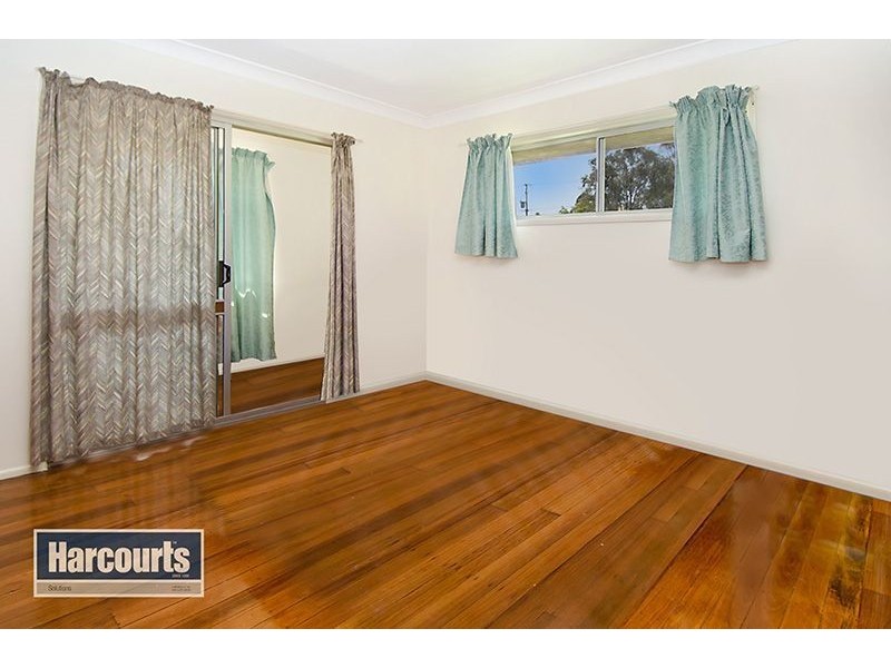 26 Yeerinbool Court, Arana Hills QLD 4054