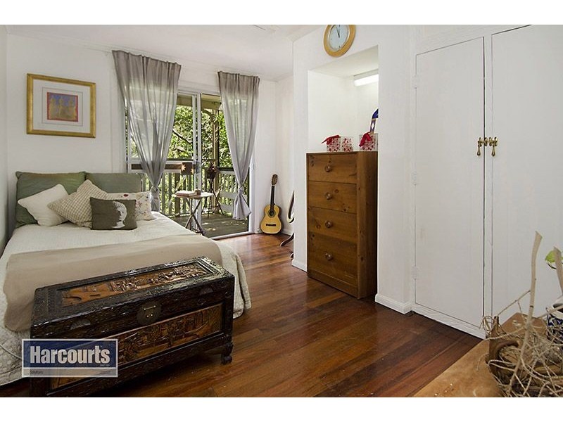 127 Kylie Avenue, Ferny Hills QLD 4055