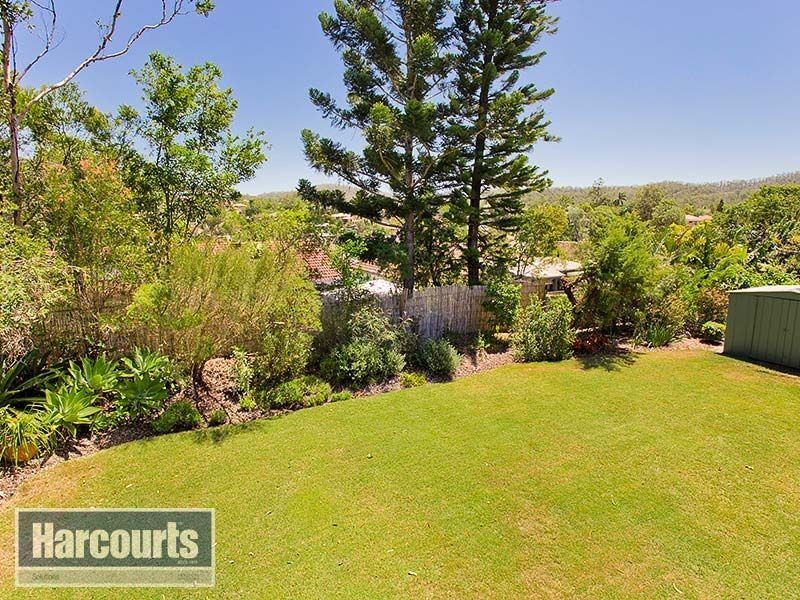 4 Kinbrace Street, Ferny Grove QLD 4055