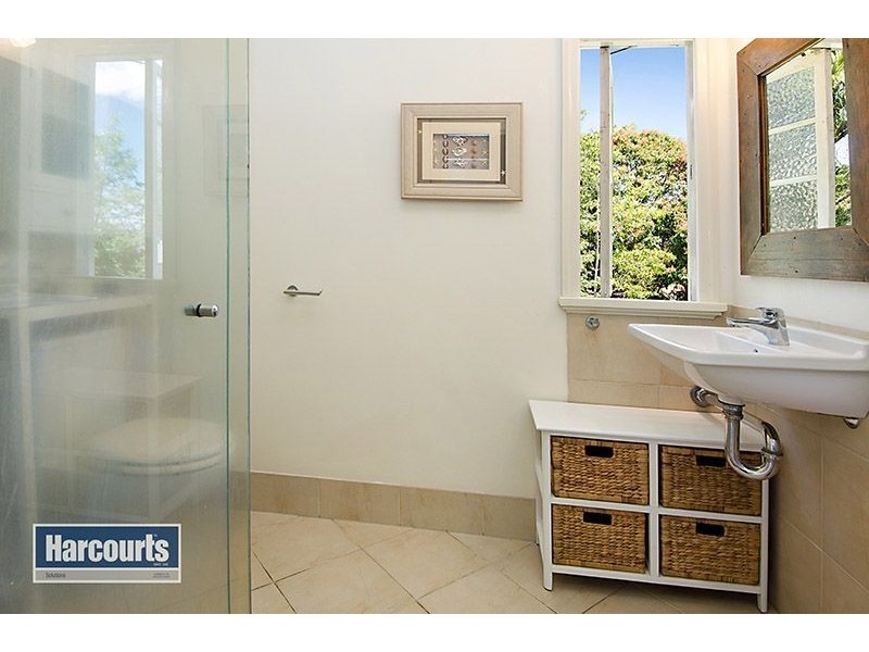 6 Kirwan Street, Keperra QLD 4054