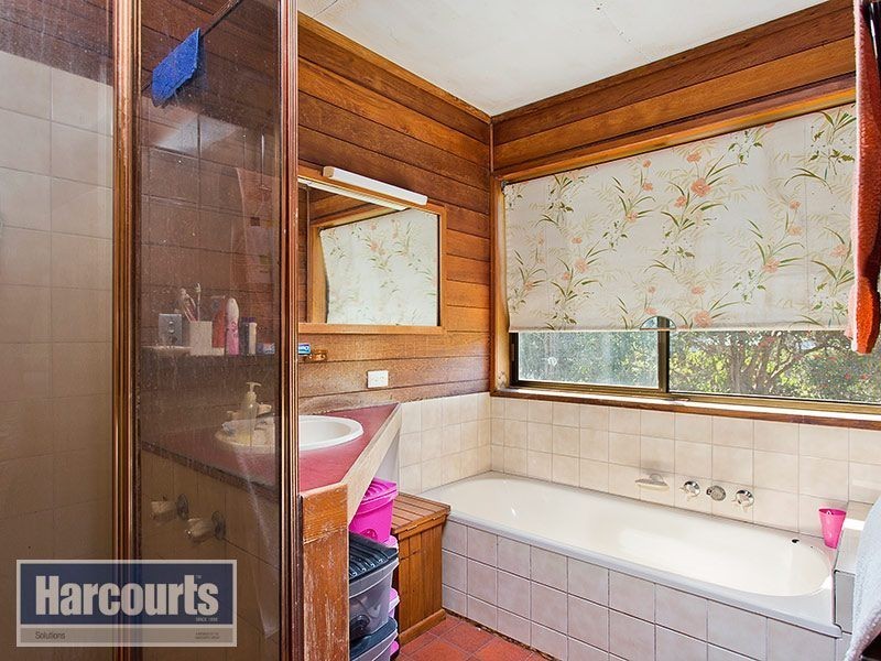 17 Bargo Street, Arana Hills QLD 4054