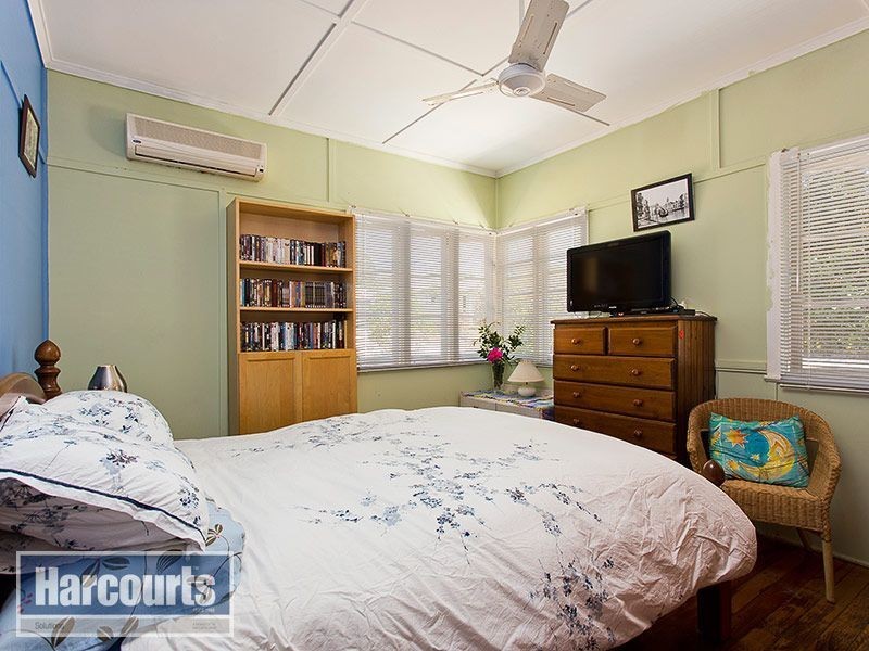 35 Fitzsimmons Street, Keperra QLD 4054