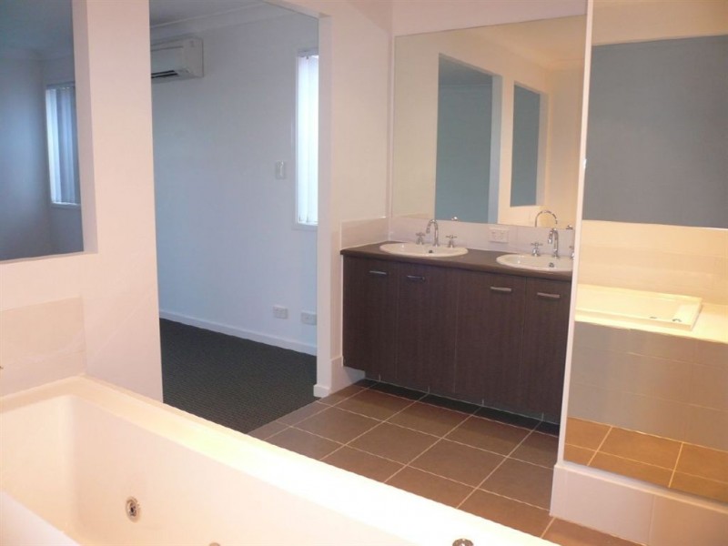 30 Norman Terrace, Enoggera QLD 4051