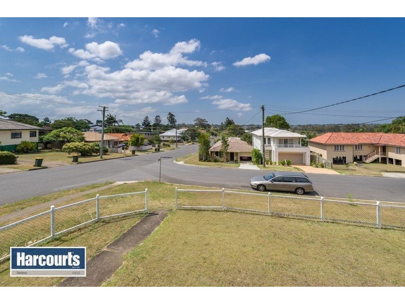 66 Stationview Street, Mitchelton QLD 4053