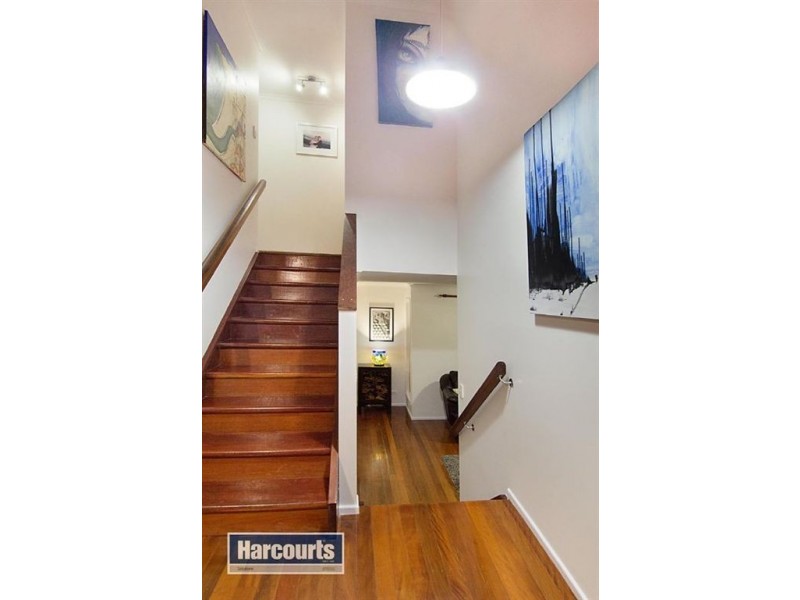 28 Barber Road, Ferny Hills QLD 4055