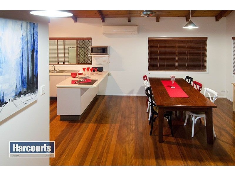 28 Barber Road, Ferny Hills QLD 4055