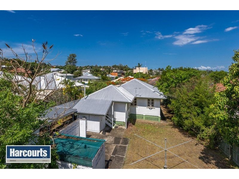 18 Barellan Street, Stafford QLD 4053