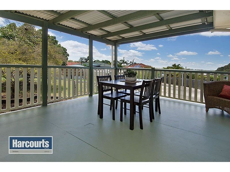 8 Cobbity Crescent, Arana Hills QLD 4054