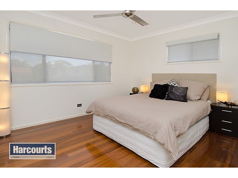 16 Carrama Crescent, Ferny Hills QLD 4055