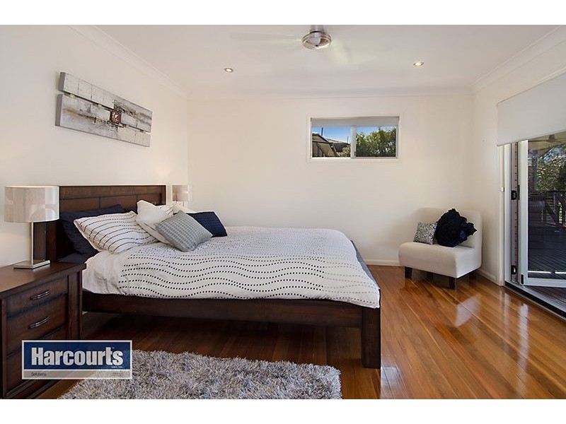 16 Carrama Crescent, Ferny Hills QLD 4055