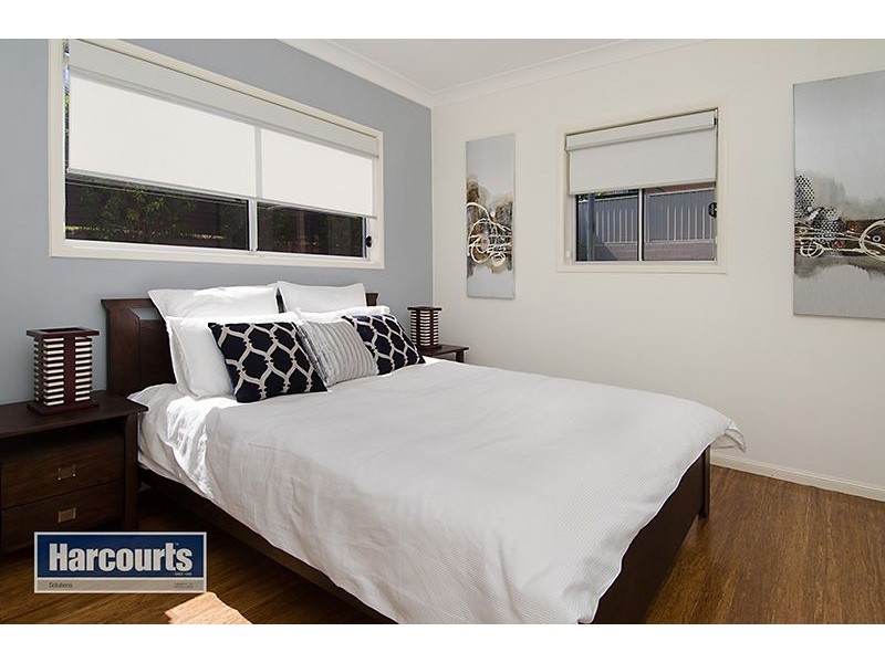 16 Carrama Crescent, Ferny Hills QLD 4055