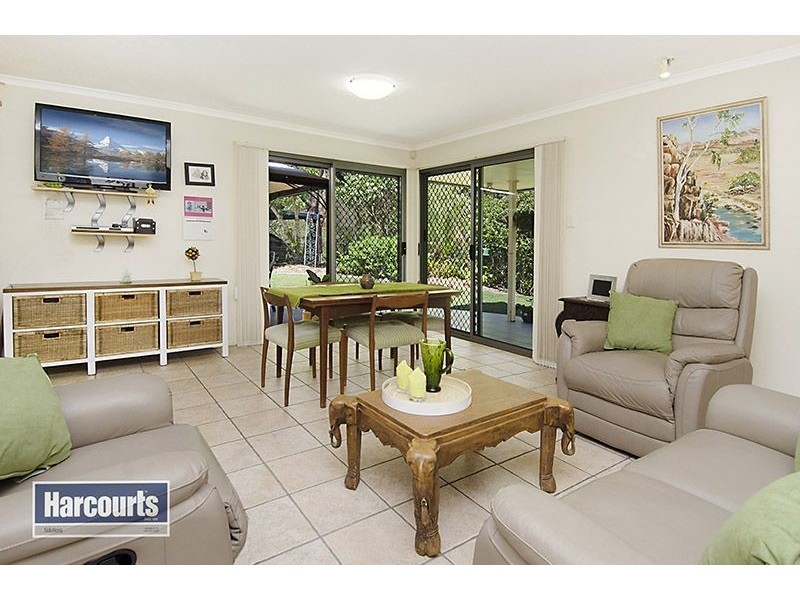 420 Camp Mountain Road, Camp Mountain QLD 4520